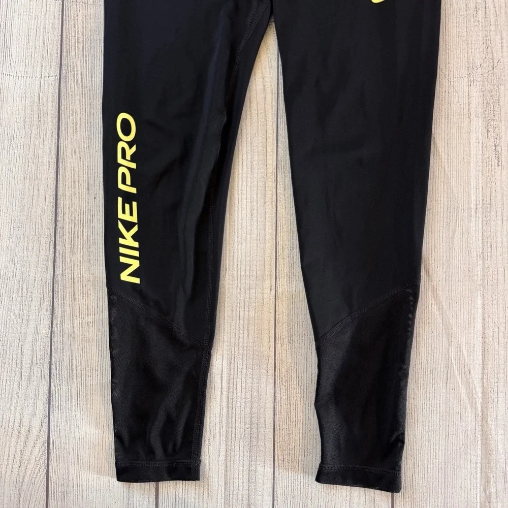 Nike pro womens